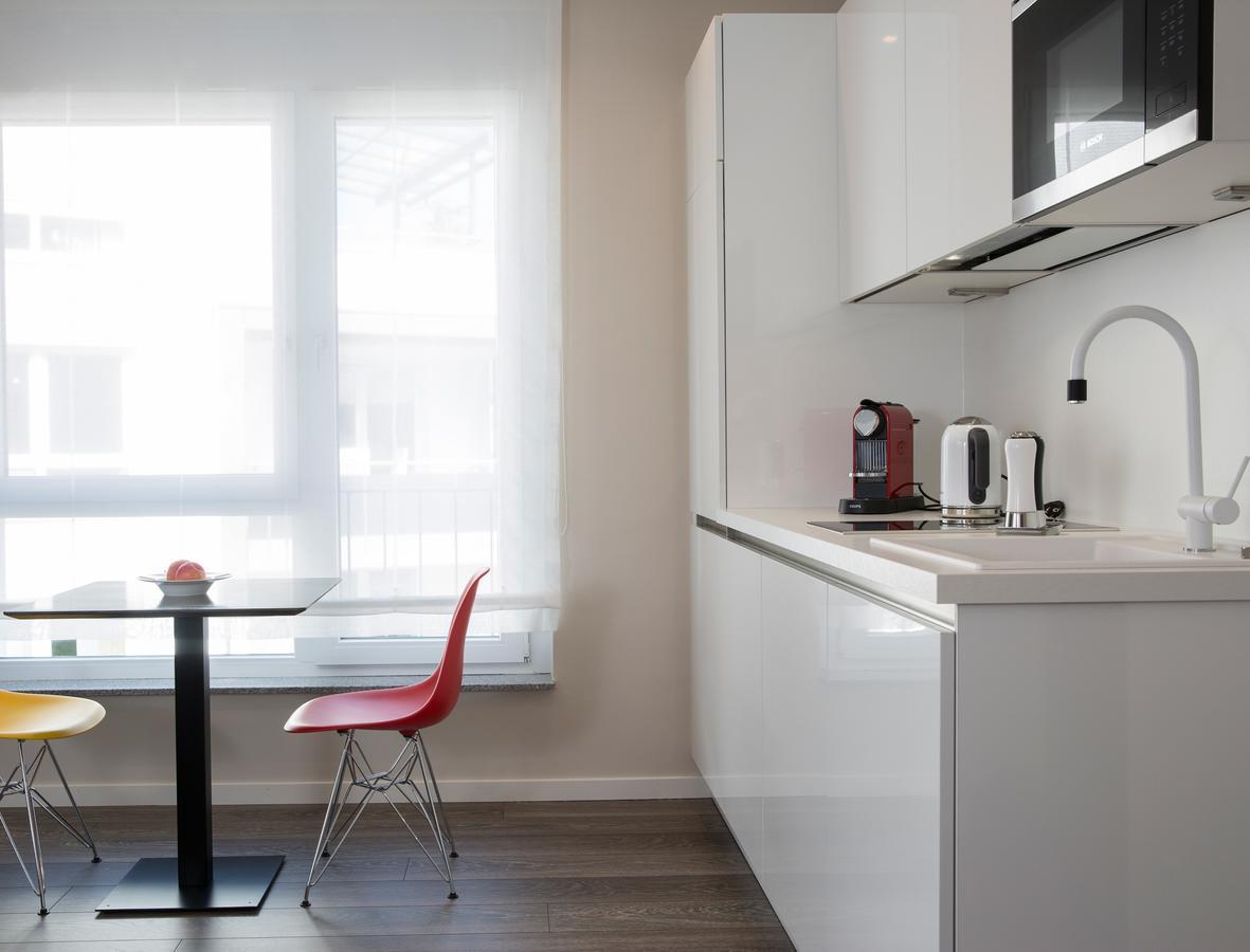 Logis First Class Business Suites Renningen Exterior foto